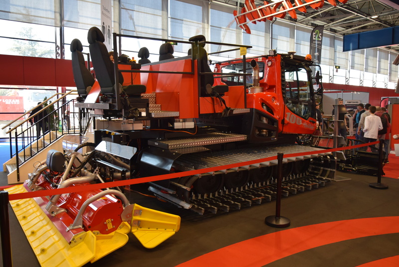 Simulateur dameuse - Pistenbully 100 Dsc_0011