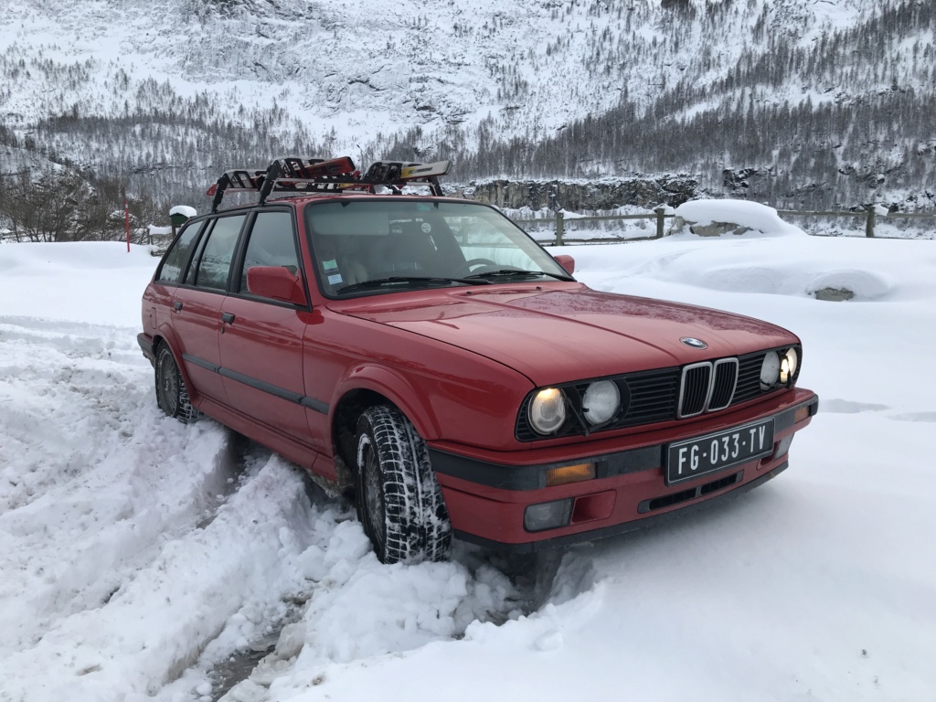 Un 325iX Touring rouge  - Page 3 3bd57f10