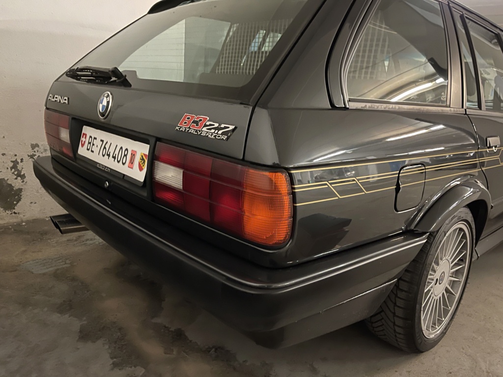 Alpina B3 2.7 Touring Allrad/iX  n.321 - Page 2 821abb10