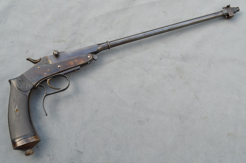 Quelle catégorie pour les "pistolets d'assaut" ? - Page 2 Pistol10