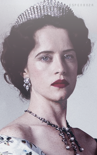 Claire Foy 417