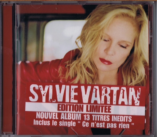 VARIANTE DE STICKER SUR LE CD "SYLVIE" DE 2004 Fr_cd_51