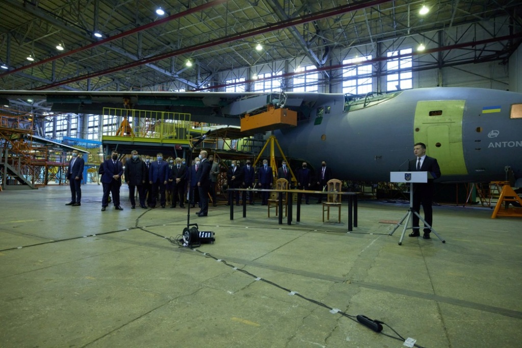 اوكرانيا تطلب شراء 3 طائرات نقل عسكري نوع An-178  86508710