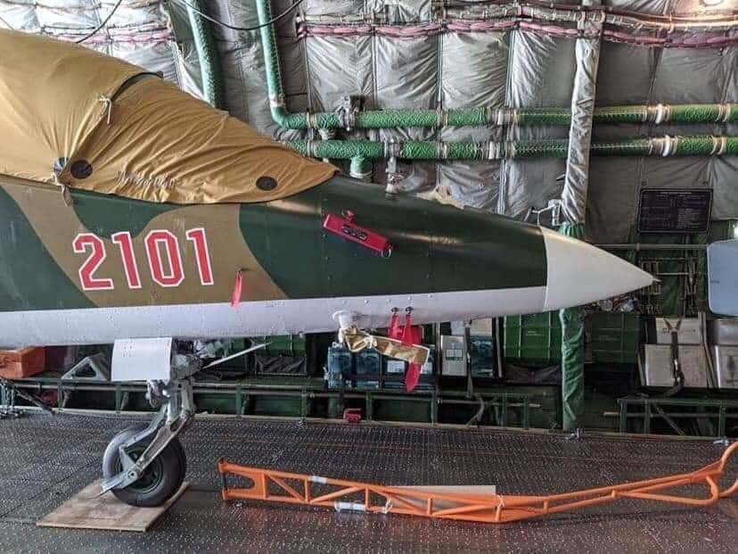 فيتنام تستلم اول وجبة من طائرات YAK-130 من روسيا  93230510