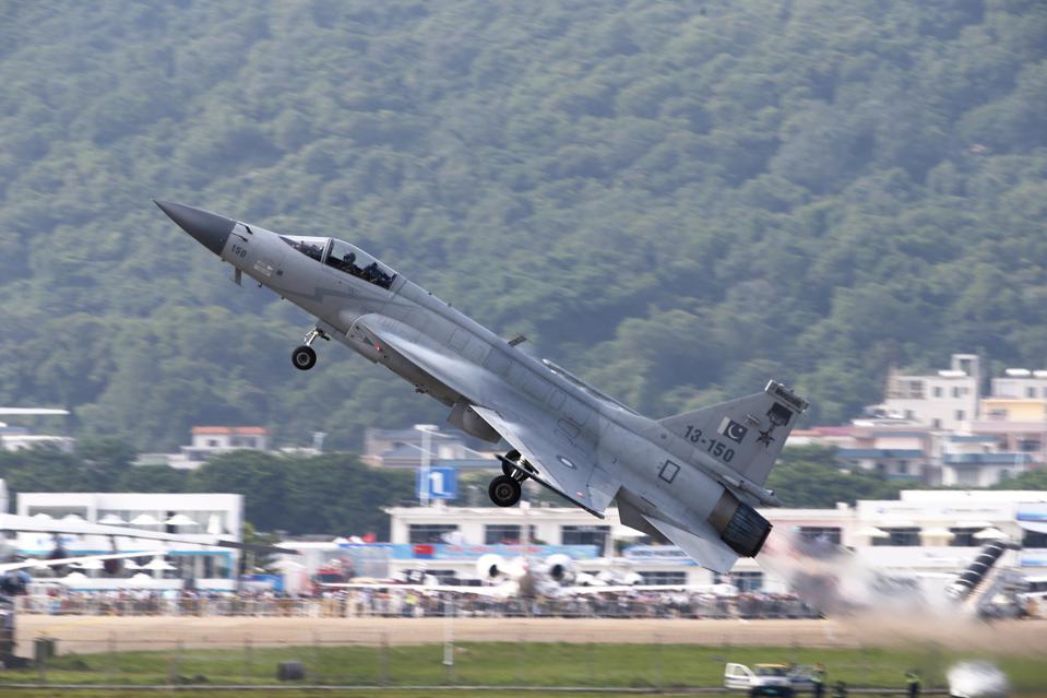 هل ستسعى تركيا للحصول على مقاتلات صينية أو كورية إذا تم رفض طلبها لشراء ال F-16؟ 960x0_10