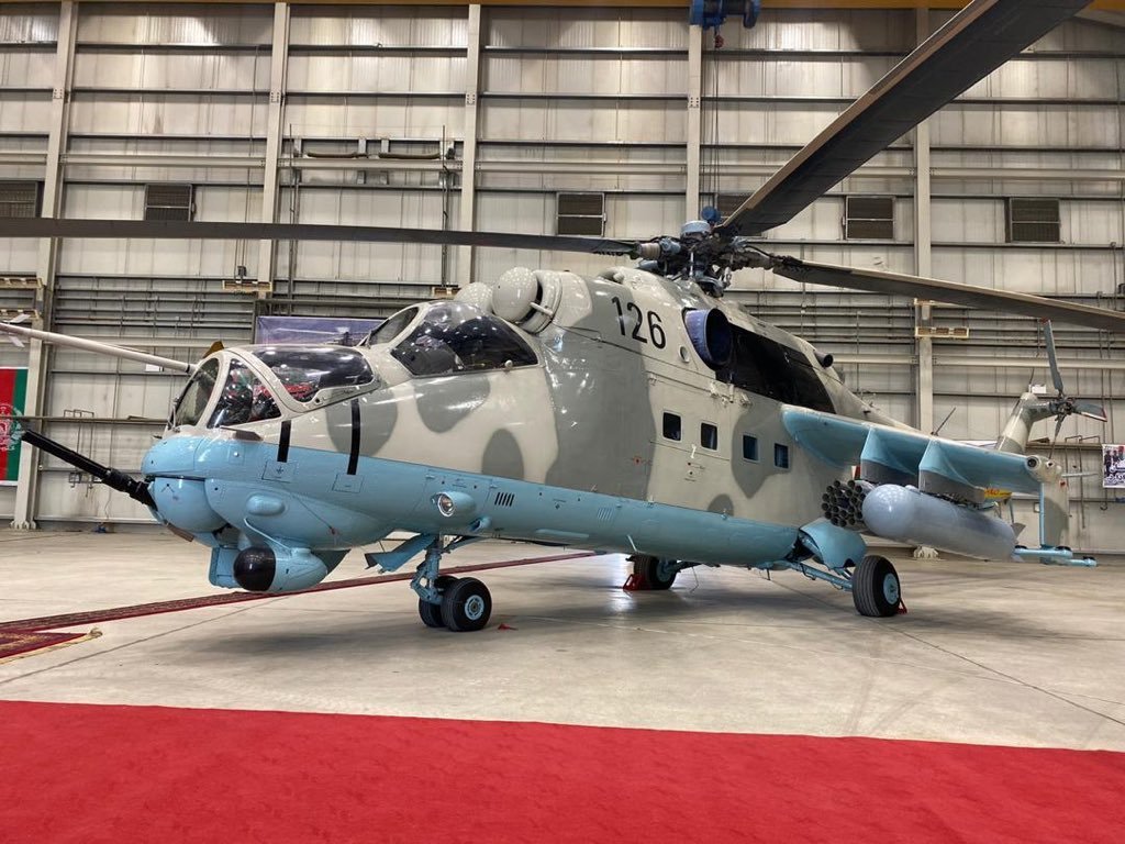 الهند تمنح افغانستان مروحيات نوع Mi-24 مجانا  Eg7biv11