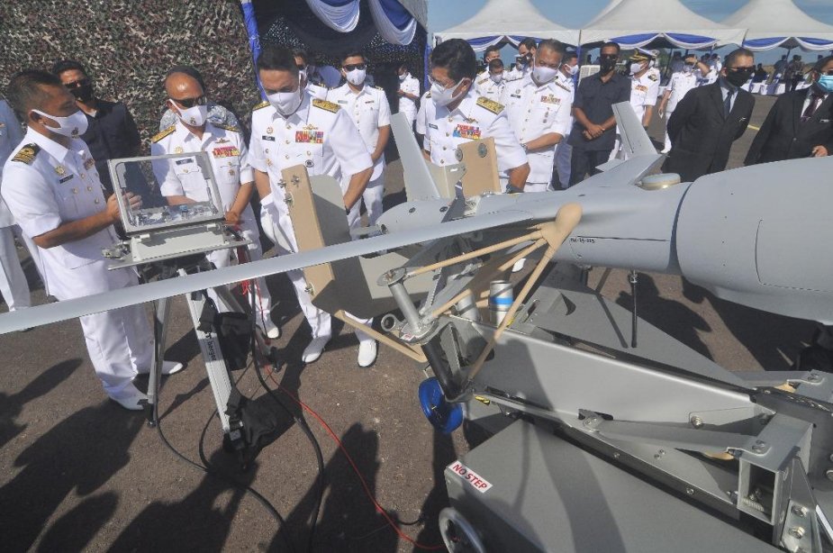  البحرية الماليزية تحصل على سرب من درونات ScanEagle الاستطلاعية من الولايات المتحدة Malays10