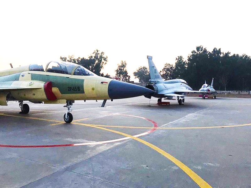 نيجيريا تؤكد قرب استلامها لثلاثه مقاتلات JF-17 من باكستان  Nigeri12