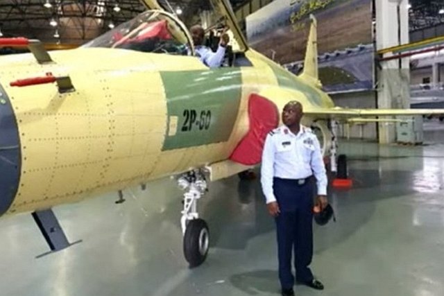 نيجيريا تؤكد قرب استلامها لثلاثه مقاتلات JF-17 من باكستان  Nigeri15