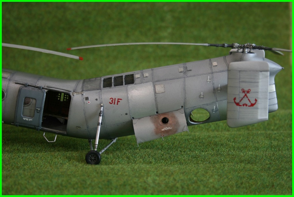 H21 C Shawnee - Italeri - 1/48 - Modèle fini 12910