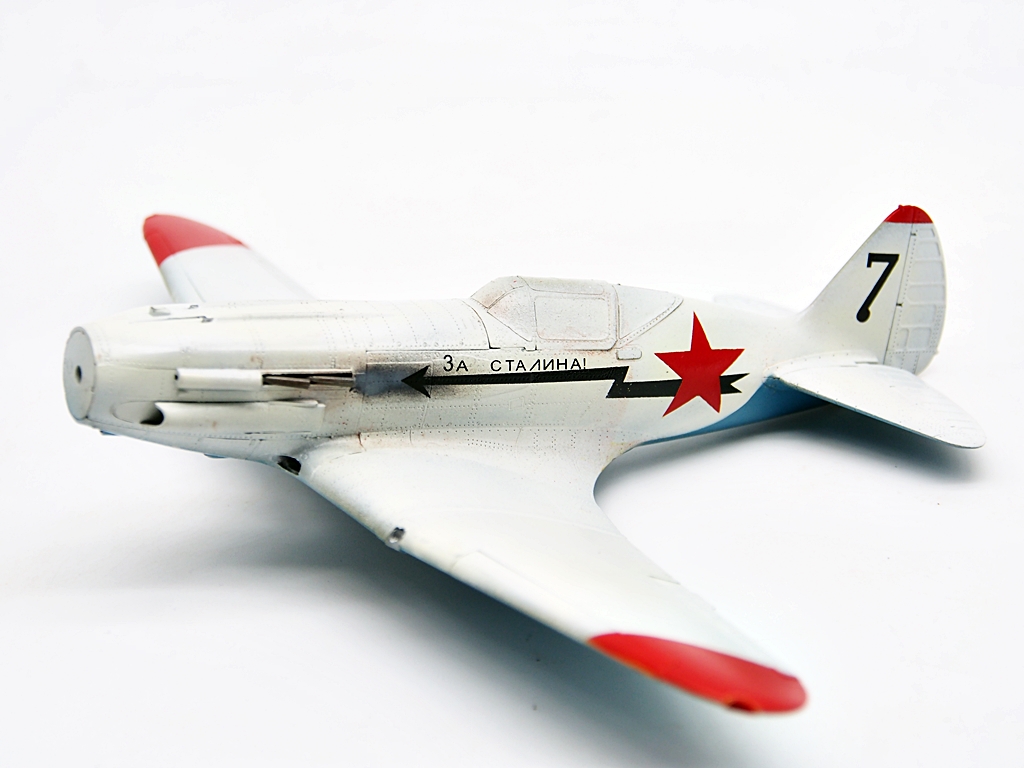 Mig 3 late Trumpeter 1/48 - Page 2 Mig_3_25