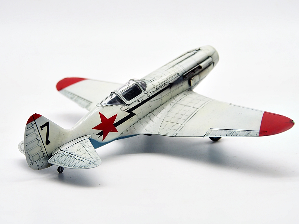 Mig 3 late Trumpeter 1/48 - Page 2 Mig_3_26