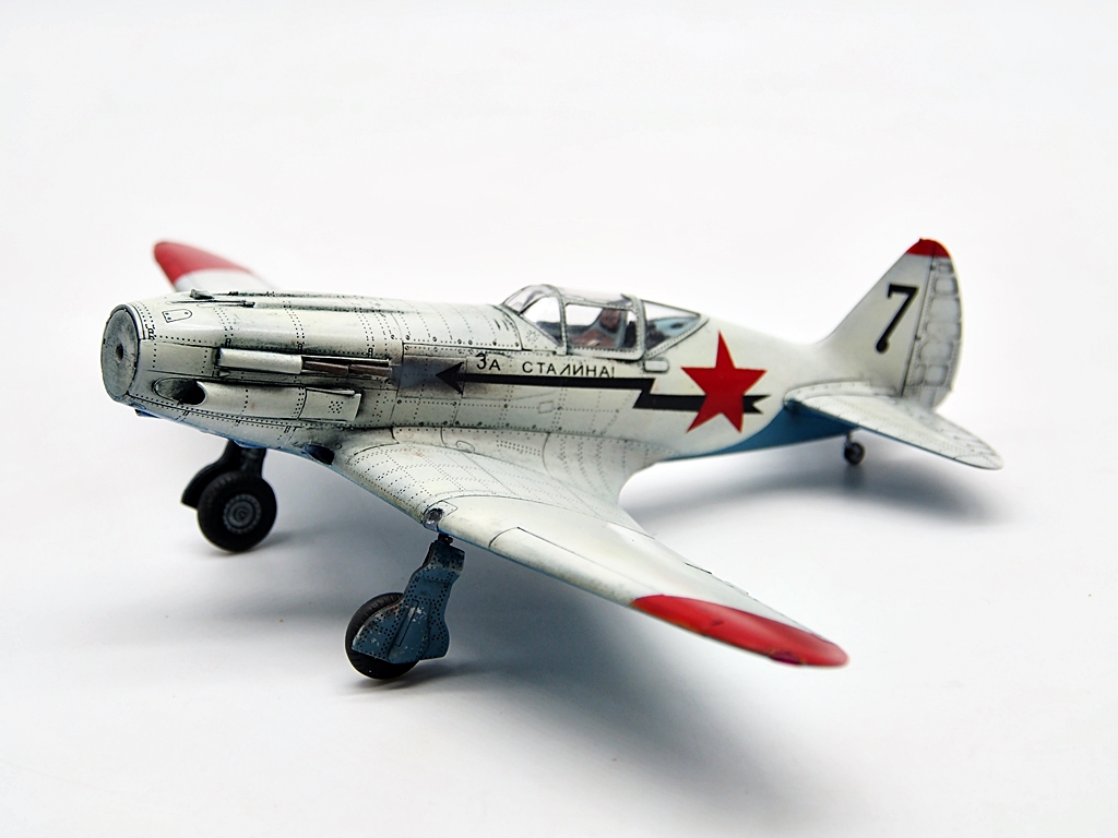 Mig 3 late Trumpeter 1/48 - Page 2 Mig_3_27