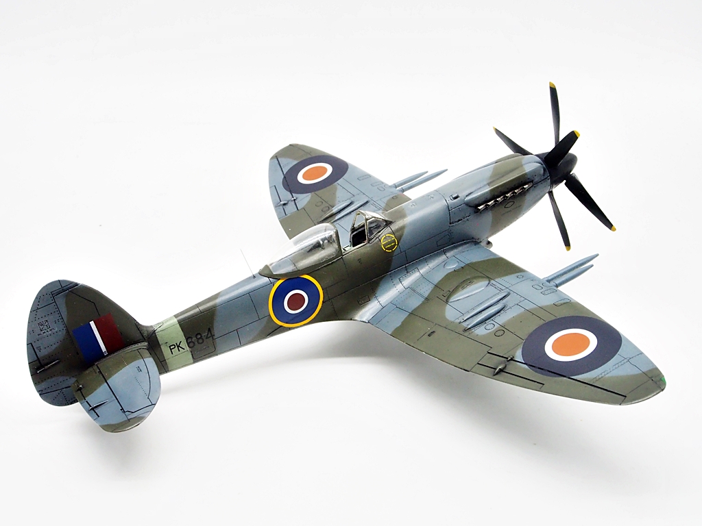 Spitfire MK 22 1/48 Eduard  - Page 3 Mk_22_36