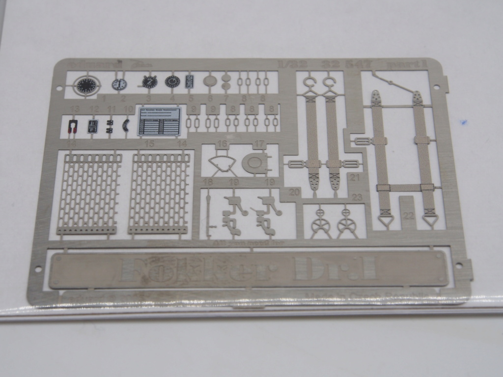 [Meng] 1/32 - Fokker Dr.1  (fdr1) P1011154