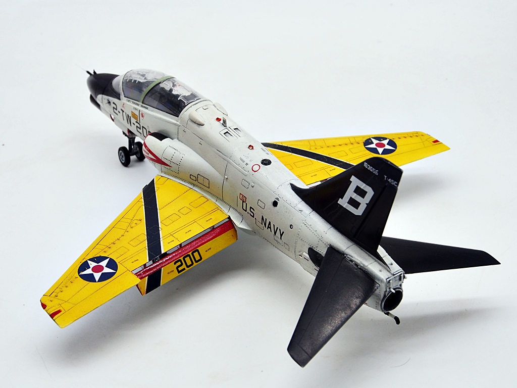 (Concours " Les avions école") [Wolfpack] 1/48 - McDonnell-Douglas T-45 Goshawk  - Page 8 T_45_614