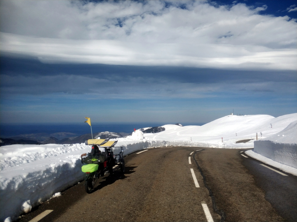 Périples sur 5 roues en mode (très) lourd. - Page 6 Img_2506