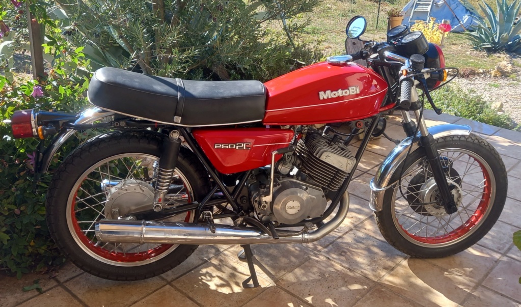 MotoBi 1976 20211024