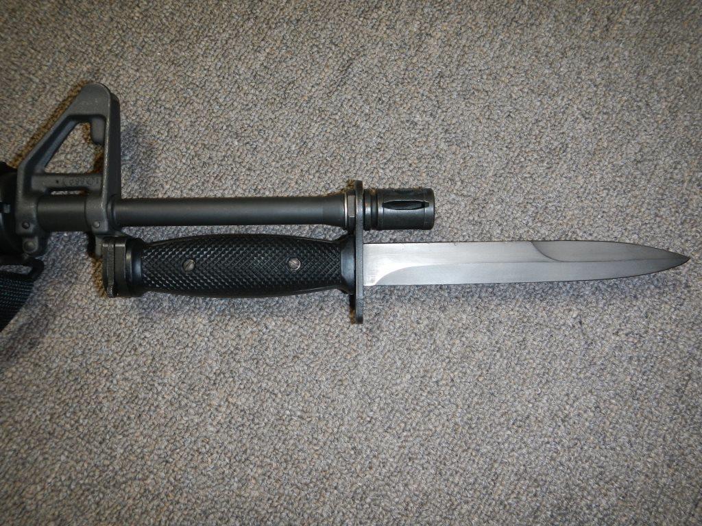 Clone de la carabine C8 canadien 5,56 mm (Diemaco / Colt Canada) 5_copy13