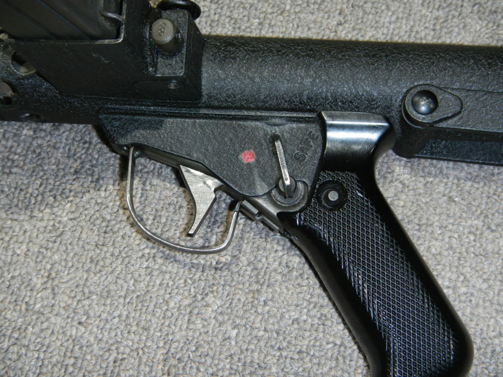 Sterling MK 4 Police Carbine Dscn5529
