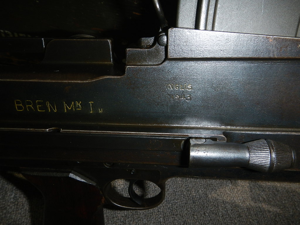 Le fusil-mitrailleur BREN MK I fabriqué au Canada par la Compagnie John Inglis Dscn5910