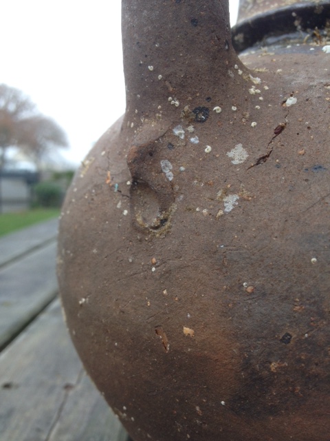 Poterie trouvé en mer Jc10