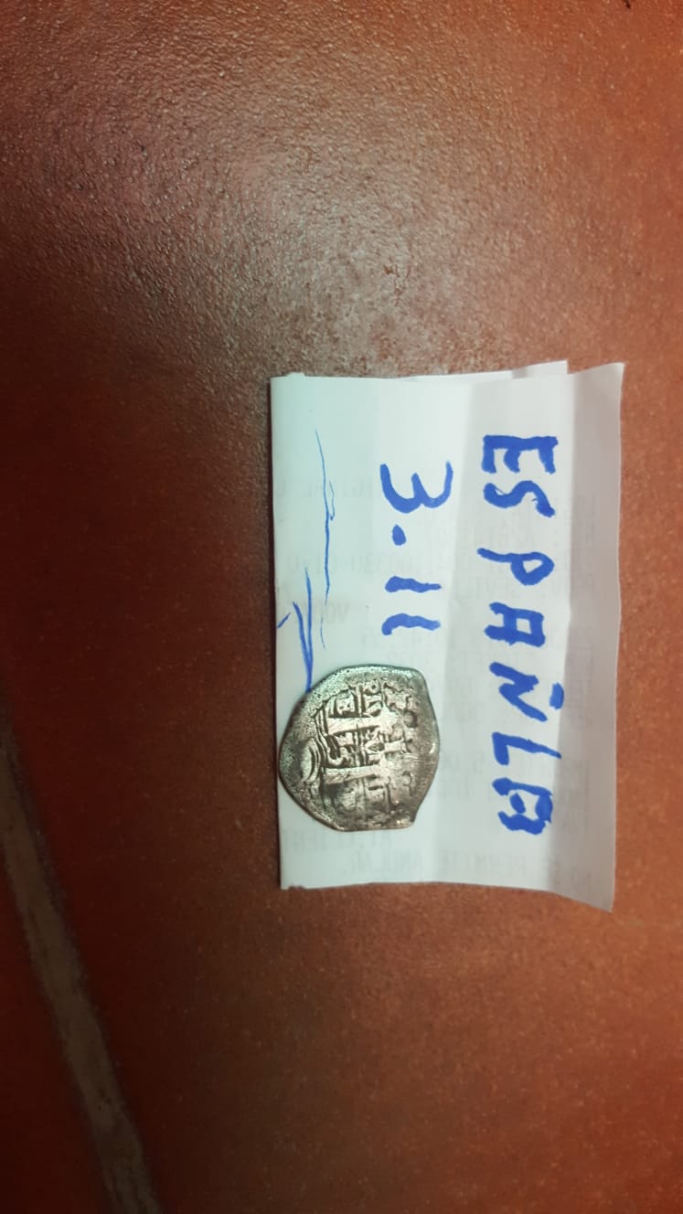 Necesito ayuda para identificar esta moneda Img-2016