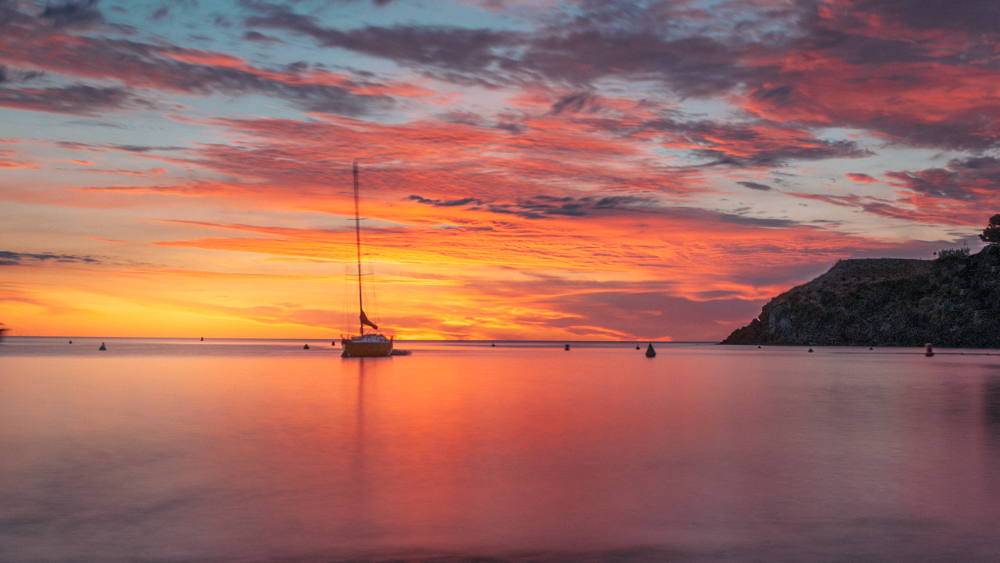 [Paysages] bateau au soleil levant Sans_t62