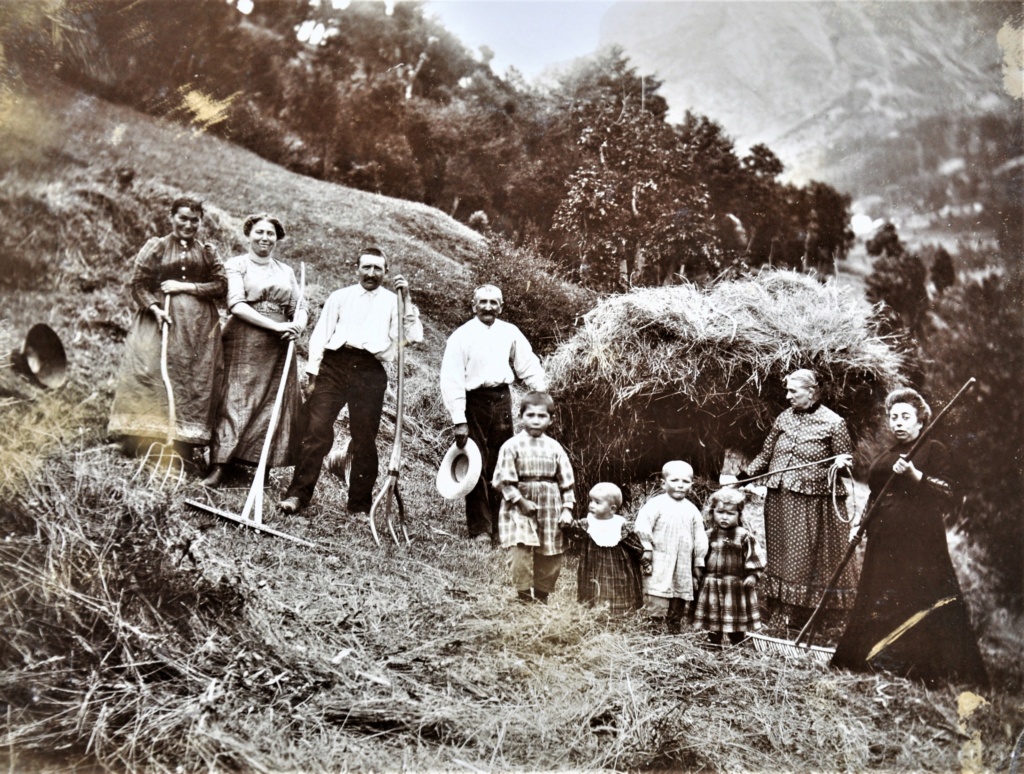 Série de photos  Htes Alpes. 1900 Orcières. Dsc_1173