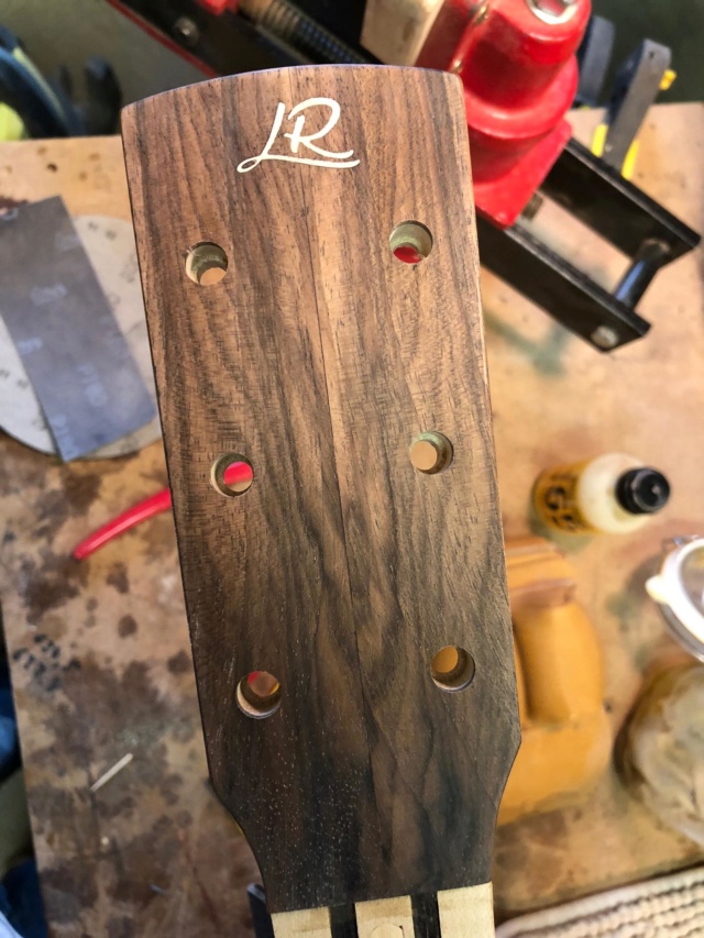 La Réselle guitares : un luthier suisse prometteur ! - Page 2 Img-2028