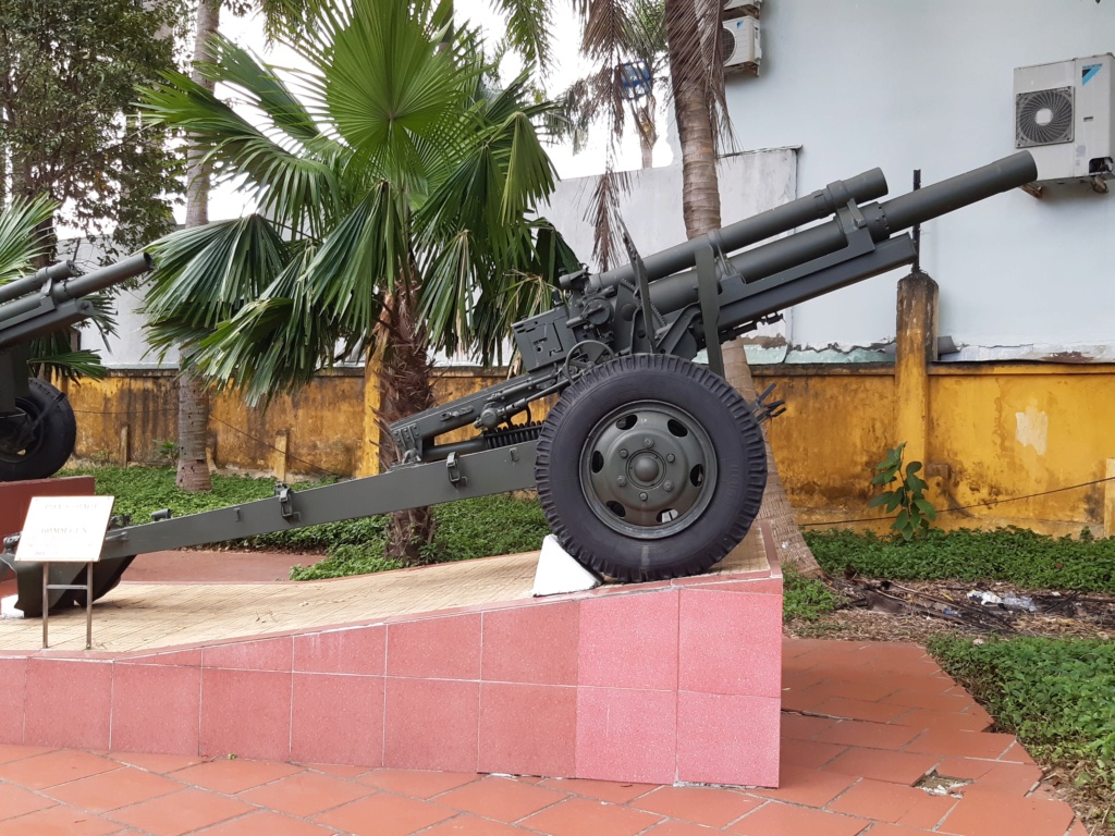 Musée Ho Chi Minh Da Nang : armes lourdes  Al_10510