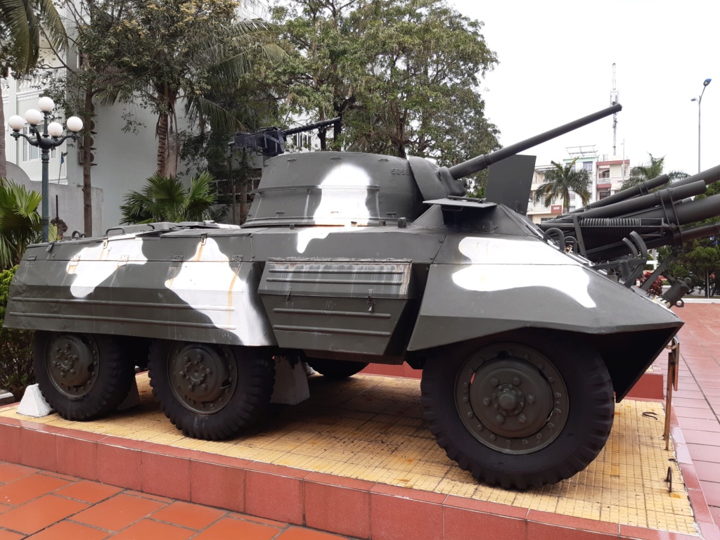Musée Ho Chi Minh Da Nang : armes lourdes  Al_tan10