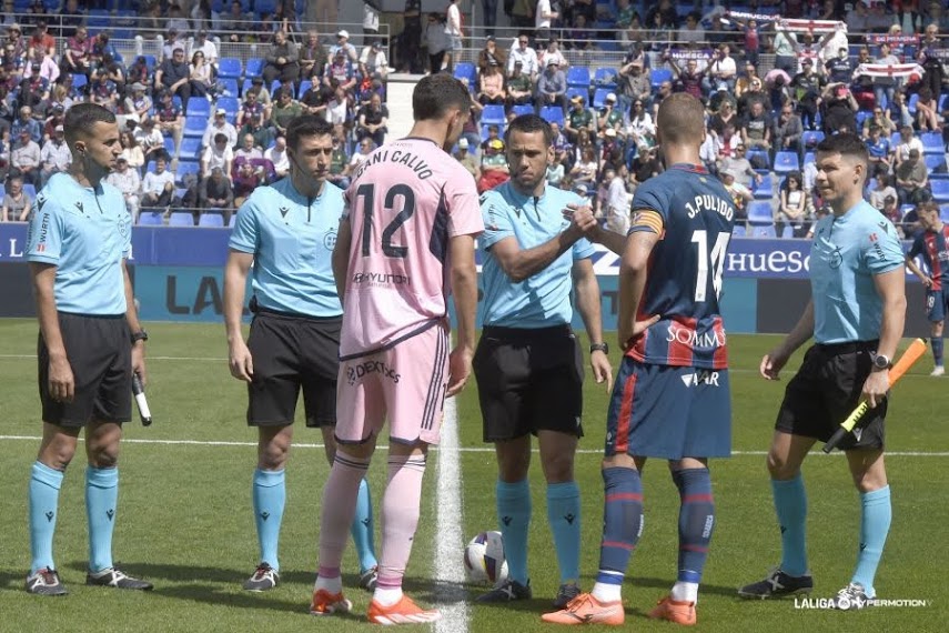 LIGA HYPERMOTION TEMPORADA 2023/2024 JORNADA 38 SD HUESCA-REAL OVIEDO (POST OFICIAL) - Página 2 03621