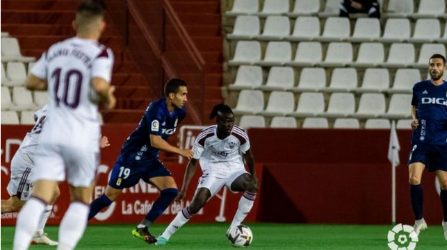 JORNADA 11 LIGA SMARTBANK 2022/2023 ALBACETE BALOMPIE-REAL OVIEDO (POST OFICIAL) 0749