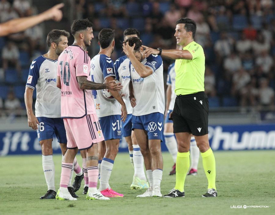 LIGA HYPERMOTION TEMPORADA 2023/2024 JORNADA 1 CD TENERIFE-REAL OVIEDO (POST OFICIAL) 0a7abe10