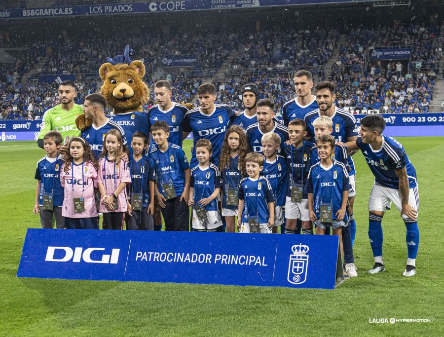 LIGA HYPERMOTION TEMPORADA 2023/2024 JORNADA 25 REAL OVIEDO-CD ELDENSE (POST OFICIAL) 18252