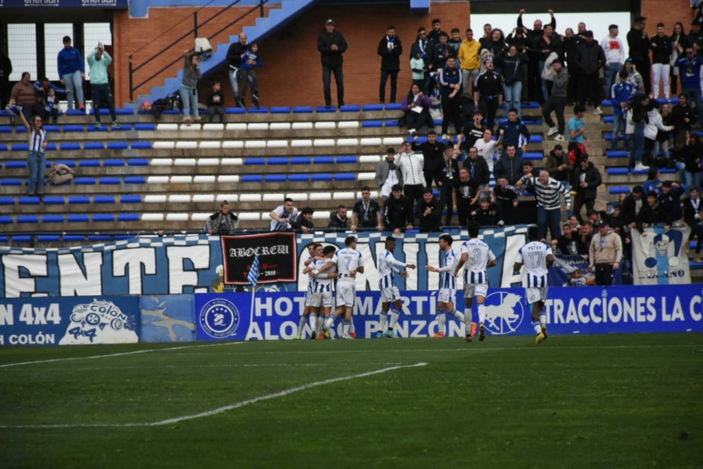 2ª RFEF GRUPO IV TEMPORADA 2022/2023 JORNADA 21 RECREATIVO-ATLETICO SANLUQUEÑO CF (POST OFICIAL) - Página 2 2082