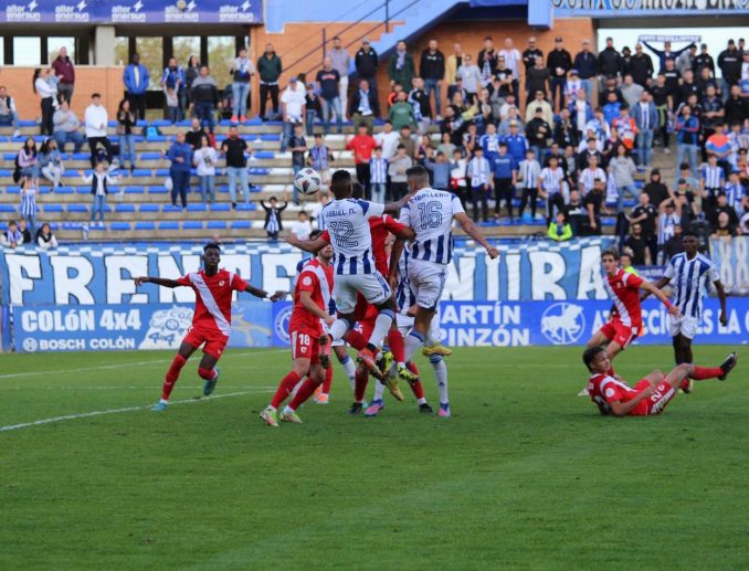 ASÍ VÉ LA PRENSA LOS PARTIDOS DEL RECREATIVO TEMPORADA 2022/2023 (POST OFICIAL) - Página 2 2155