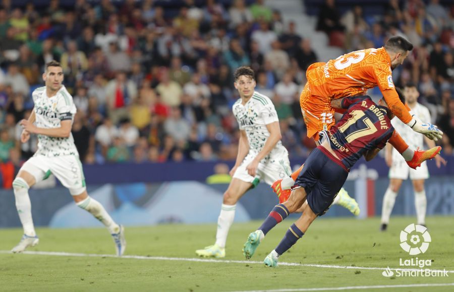 JORNADA 42 LIGA SMARTBANK 2022/2023 LEVANTE UD-REAL OVIEDO (POST OFICIAL) F284ef10