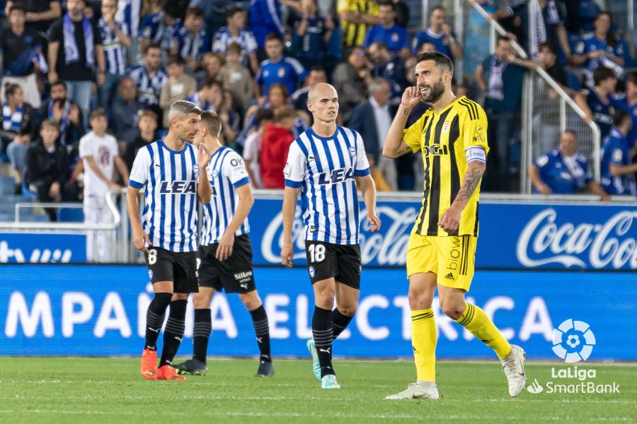 JORNADA 13 LIGA SMARTBANK 2022/2023 DEPORTIVO ALAVES-REAL OVIEDO (POST OFICIAL) F7815310