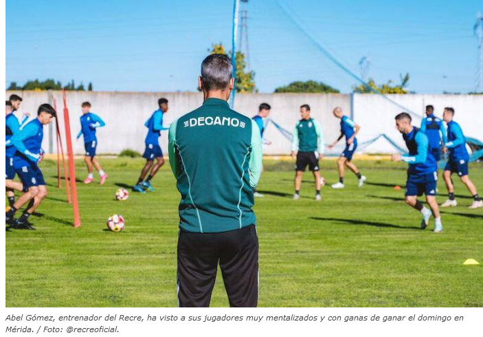 PRIMERA FEDERACION TEMPORADA 2023/2024 JORNADA 14 AD MERIDA-RECREATIVO (POST OFICIAL) Scre5173