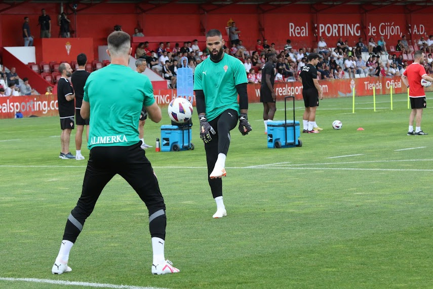 LIGA HYPERMOTION TEMPORADA 2023/2024 JORNADA 26 REAL SPORTING GJÓN-REAL OVIEDO (POST OFICIAL) Scree377