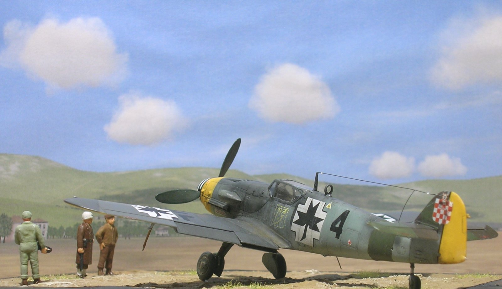 [AZ Model] Messerschmitt Bf109G14/AS croate - Page 8 Bf109155