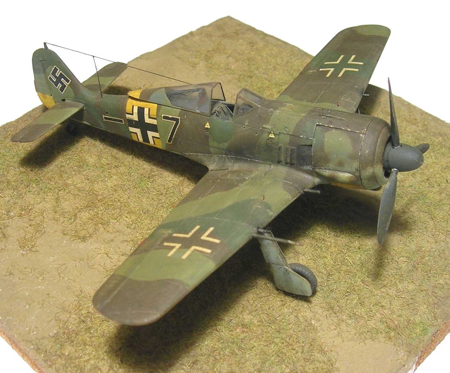 [Hasegawa] Focke-Wulf Fw190A5 JG54 Fw190a20