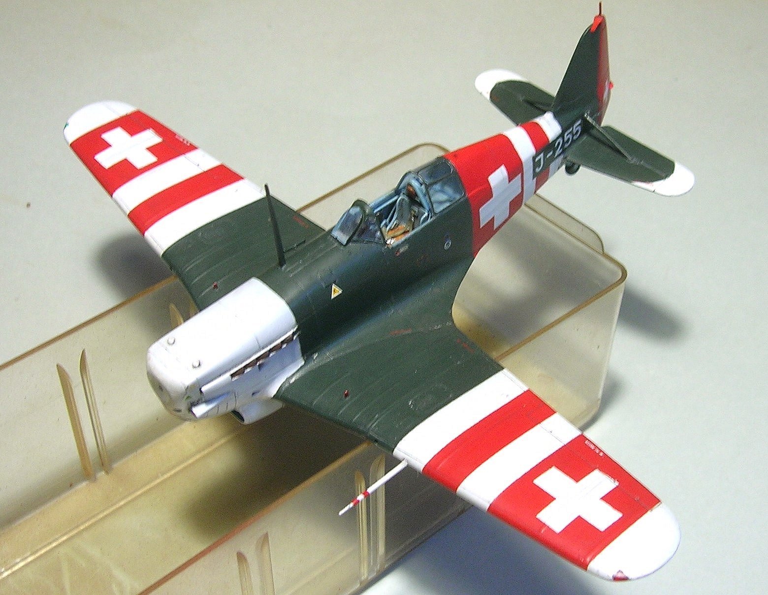 Morane-Saulnier D3801 suisse 1/72 - Page 4 Monta584