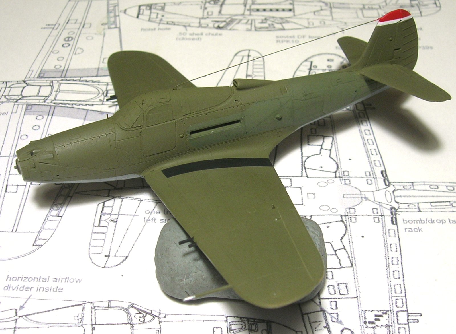 [Arma Hobby] 1/72 - Bell P-39N Airacobra  - Page 6 Monta766