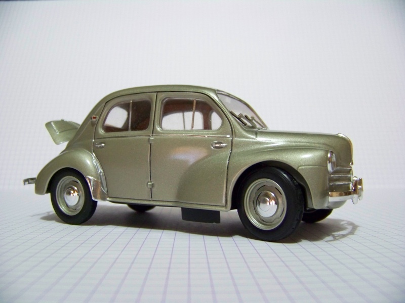 renault 4 cv 1/24 revell  wip - Page 4 1_11010