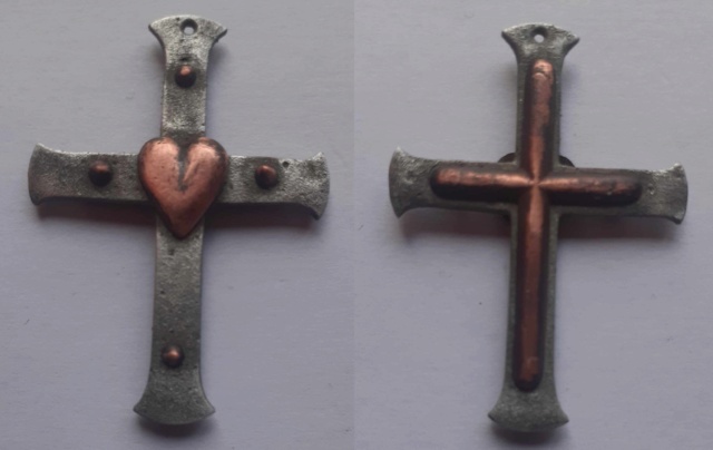 croix avec coeur : militaire Poilu_10