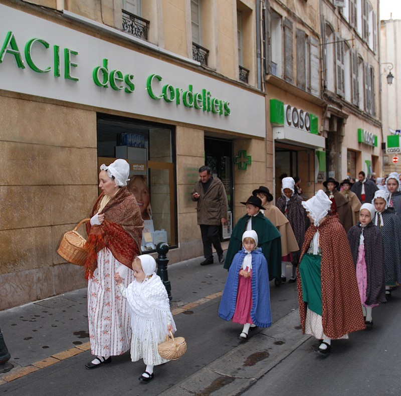 Aix. Quand les santons revivent Nature19