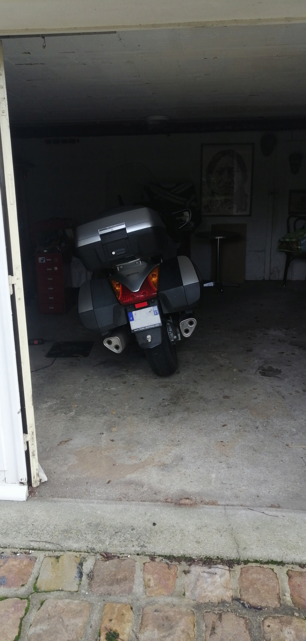 Truc du garage pour pivoter sa moto Pan310